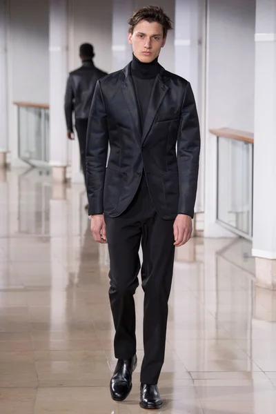 Look 41